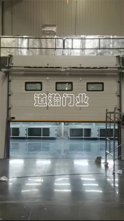賽力斯特種提升門安裝交付